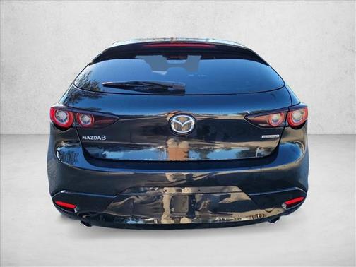 2022 Mazda Mazda3 FWD w/Preferred Package