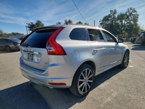 2015 Volvo XC60 T5 Premier