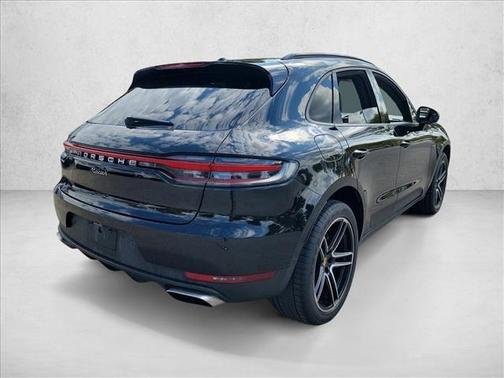 2021 Porsche Macan AWD
