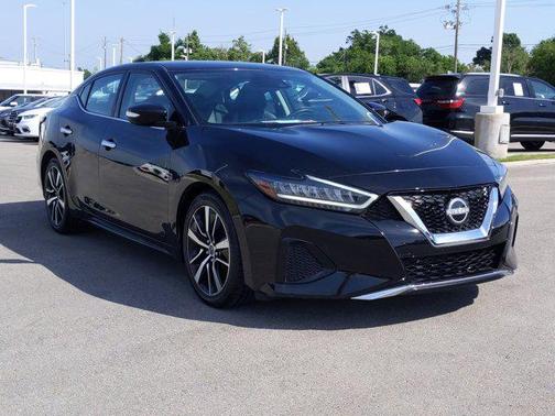 2023 Nissan Maxima SV Xtronic CVT