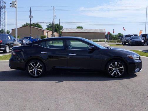 2023 Nissan Maxima SV Xtronic CVT