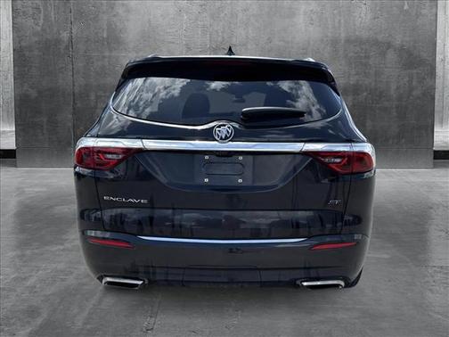 2022 Buick Enclave FWD Essence