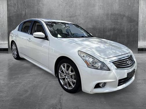 2013 INFINITI G37 Journey