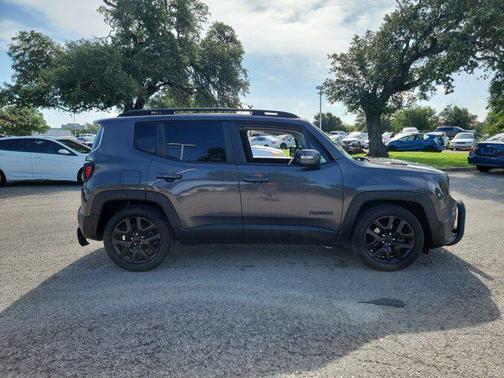 Granite Crystal Metallic Clearcoat 2018 Jeep Renegade Altitude