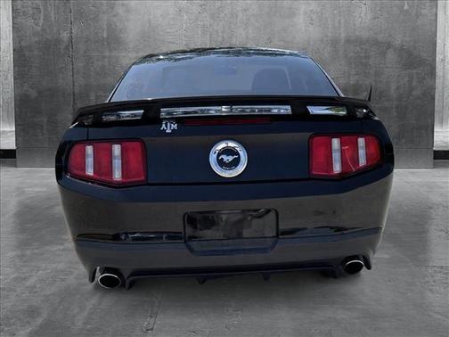 2011 Ford Mustang GT Premium