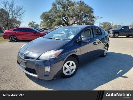 2010 Toyota Prius II