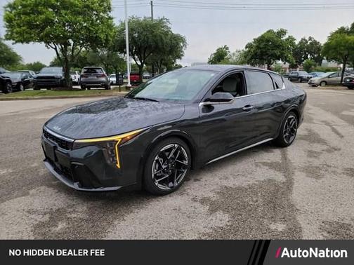 Interstellar Gray 2025 Kia K4 GT-Line