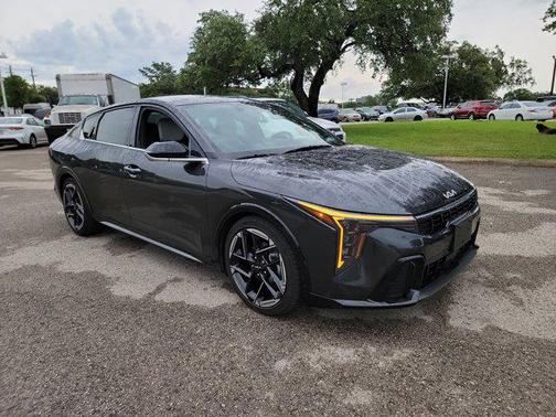 Interstellar Gray 2025 Kia K4 GT-Line