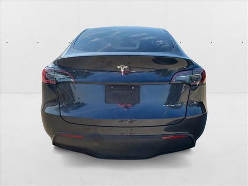 2024 Tesla Model Y Long Range Dual Motor All-Wheel Drive