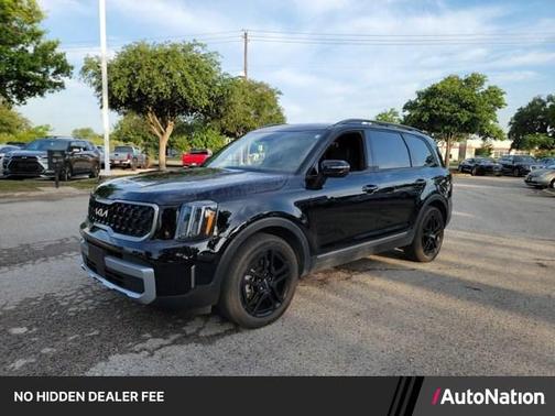Ebony Black 2023 Kia Telluride EX X-Line