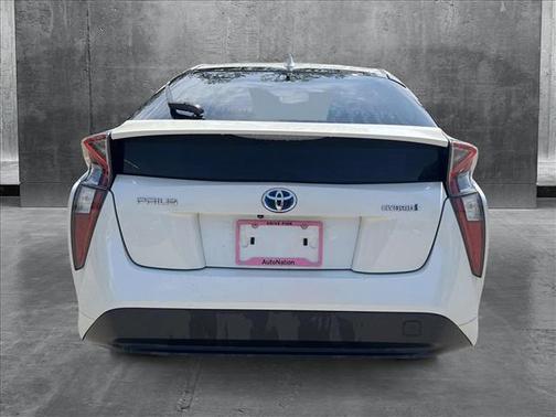 2016 Toyota Prius Three