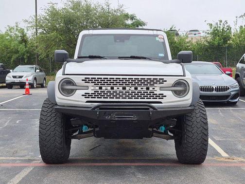 Oxford White 2022 Ford Bronco Badlands