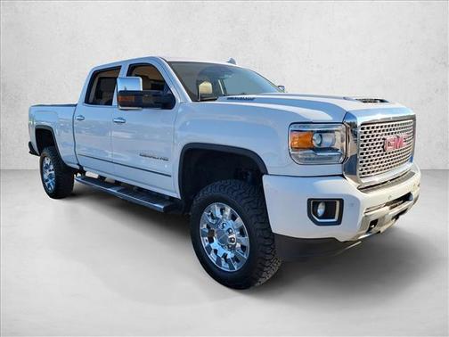 2017 GMC Sierra 2500 Denali