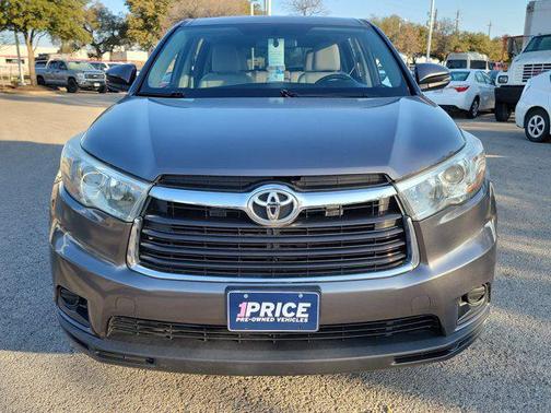 2016 Toyota Highlander LE