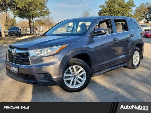 2016 Toyota Highlander LE