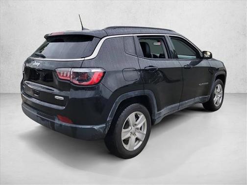 Diamond Black Crystal Pearlcoat 2022 Jeep Compass Latitude