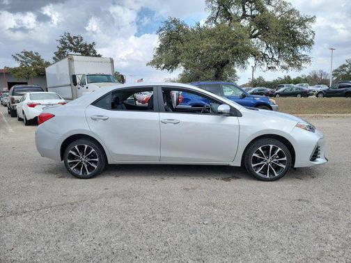2019 Toyota Corolla SE
