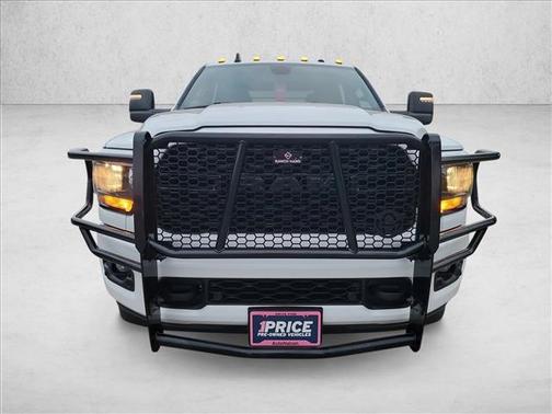 2023 RAM 3500 Big Horn Crew Cab 4x4 8' Box