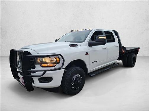 2023 RAM 3500 Big Horn Crew Cab 4x4 8' Box