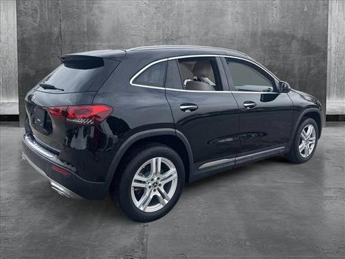 2022 Mercedes-Benz GLA 250 Base