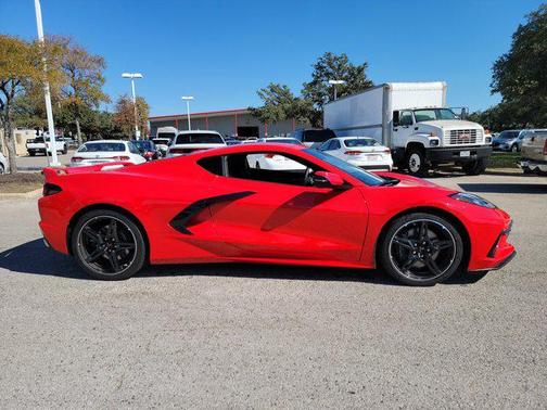 2024 Chevrolet Corvette Stingray w/2LT