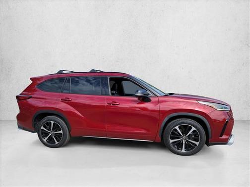 Ruby Flare Pearl 2021 Toyota Highlander XSE