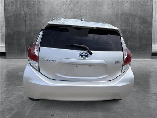 2016 Toyota Prius c Two
