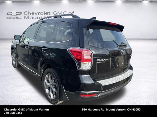 Crystal Black Silica 2018 Subaru Forester 2.5i Touring