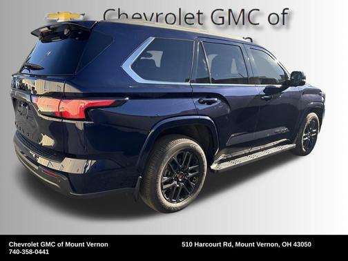 2023 Toyota Sequoia SR5