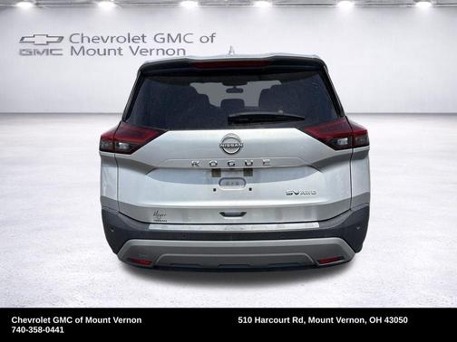 Brilliant Silver Metallic 2023 Nissan Rogue SV