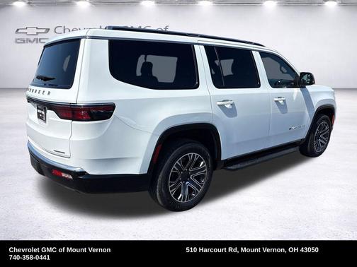 Bright White Clearcoat 2024 Jeep Wagoneer Series II