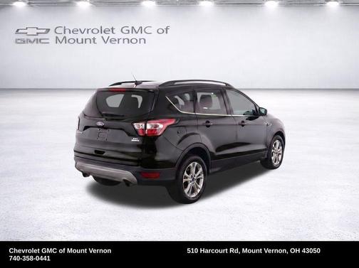 Black Metallic 2019 Ford Escape SEL