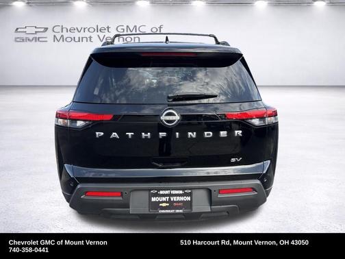 Black 2023 Nissan Pathfinder SV
