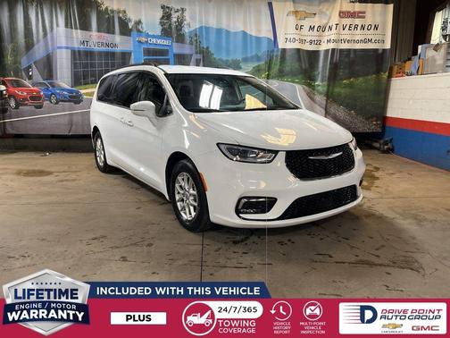 2022 Chrysler Pacifica Touring-L