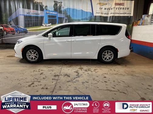 2022 Chrysler Pacifica Touring-L