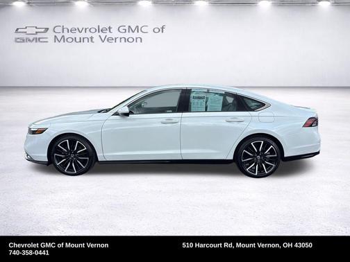 White 2024 Honda Accord Hybrid Touring