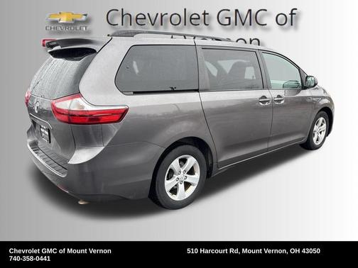 2015 Toyota Sienna LE