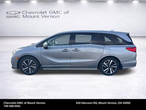 Silver 2018 Honda Odyssey Elite