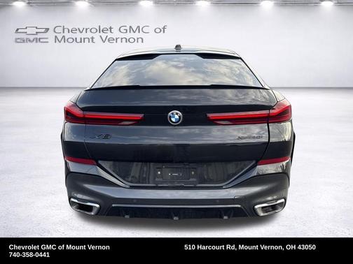 Black Sapphire Metallic 2024 BMW X6 xDrive40i