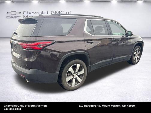 Black Cherry Metallic 2023 Chevrolet Traverse LT Leather