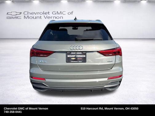 Chronos Gray Metallic 2023 Audi Q3 45 S line Premium