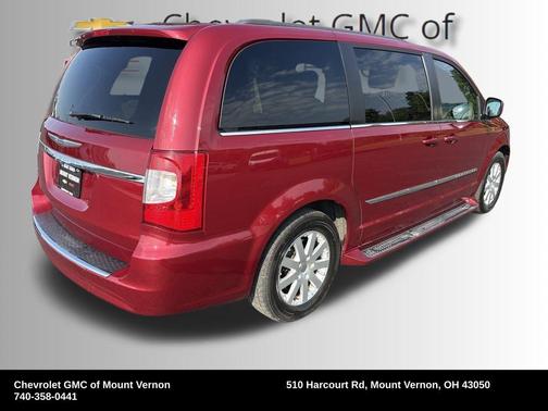 2015 Chrysler Town & Country Touring