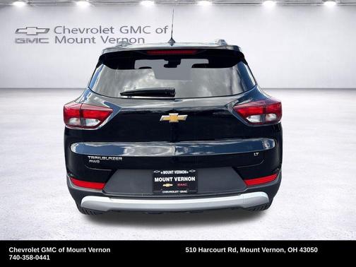 Mosaic Black Metallic 2025 Chevrolet Trailblazer LT