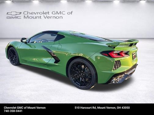Green Metallic 2026 Chevrolet Corvette Stingray w/3LT