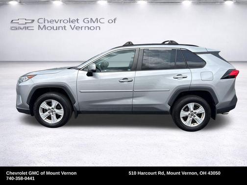 Silver Sky Metallic 2021 Toyota RAV4 XLE