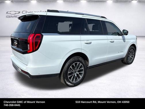 Space Silver 2025 Ford Expedition Platinum