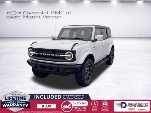 Oxford White 2023 Ford Bronco Outer Banks