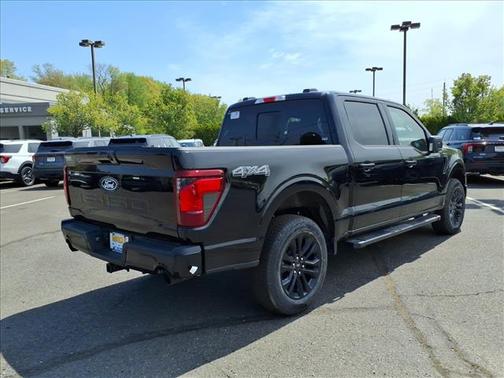 Agate Black 2026 Ford F-150 XLT