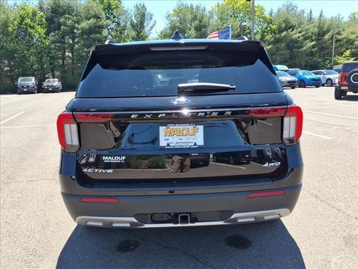 Agate Black Metallic 2026 Ford Explorer Active