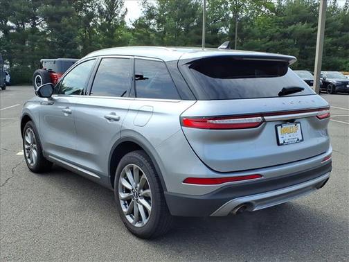 Silver Radiance 2022 Lincoln Corsair Standard
